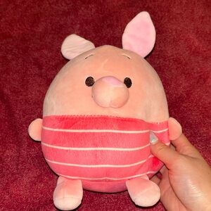 Piglet plushie